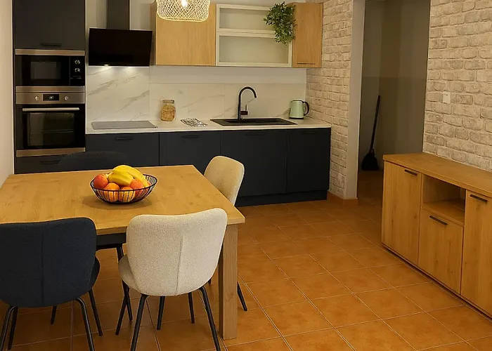 Rénové Pour 6 Pers équipé Dans Résidence Piscine&mer Appartement Serra-di-Ferro (Corsica)